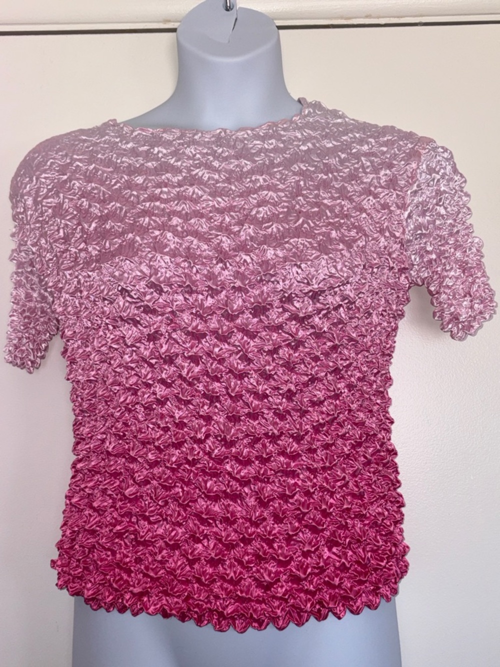 #DK984 - NWT Dolls Kill Current Mood Pink Dip Dye Popcorn Stretchy Shirt - O/S